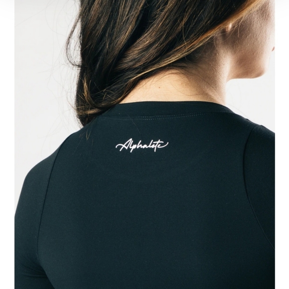 Alphalete Ultrasoft Longsleeve crop - Picture 2 of 4